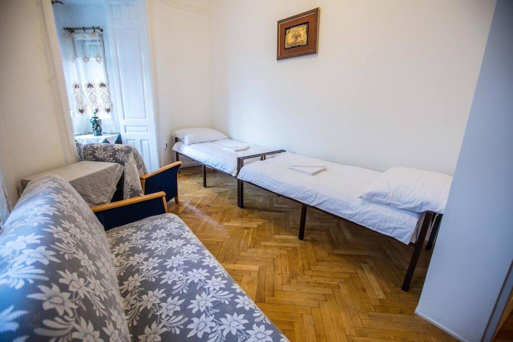 Keleti Apartment City Center Big Flat Bedroom Private Use Budapest Kültér fotó