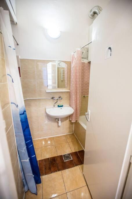 Keleti Apartment City Center Big Flat Bedroom Private Use Budapest Kültér fotó